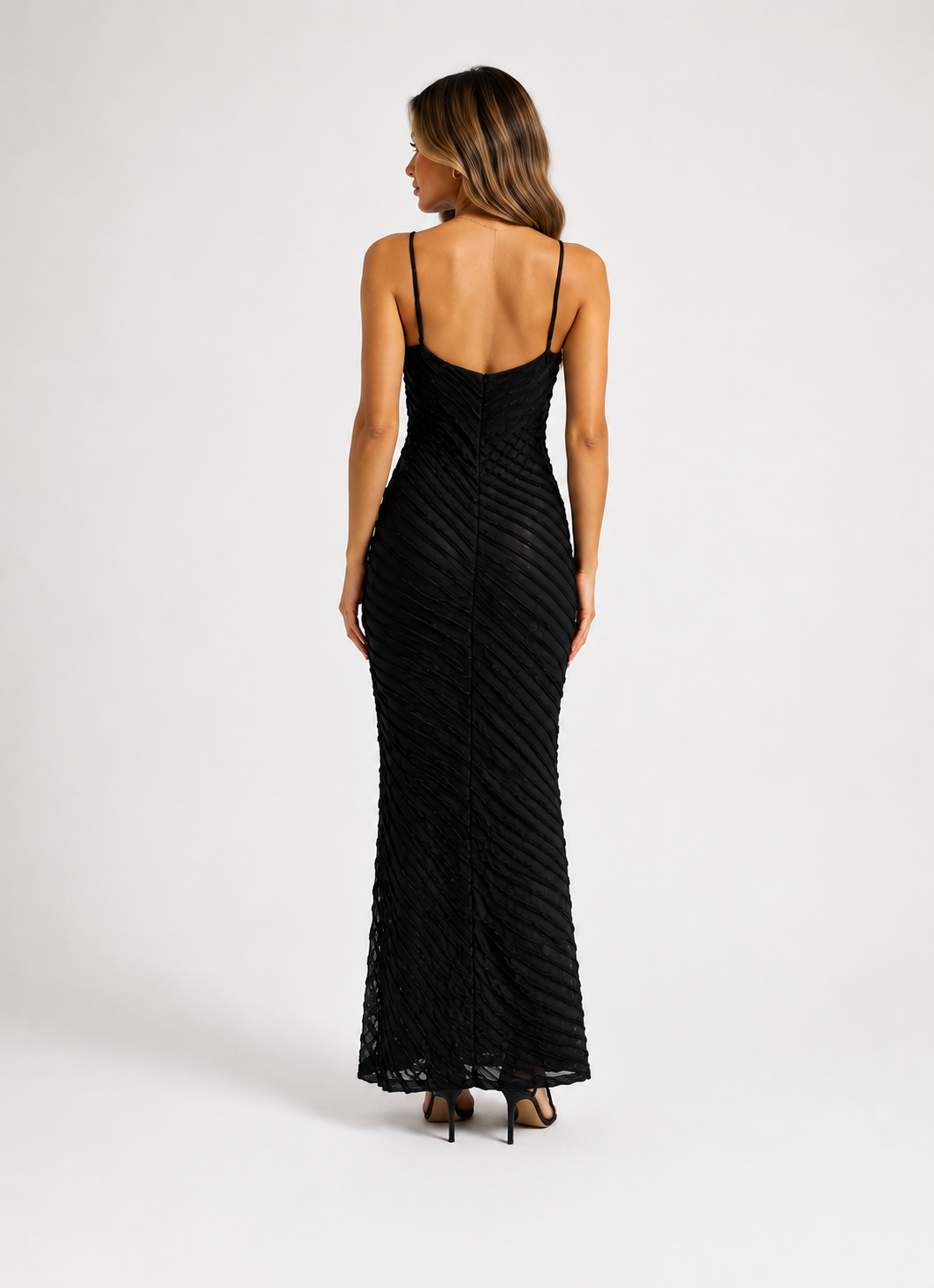 Solvi | Elegante vestido preto