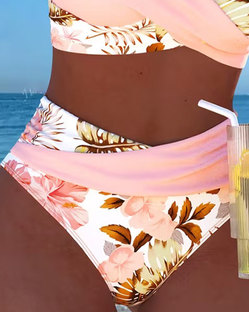 Biquíni com estampado floral em contraste e fenda
