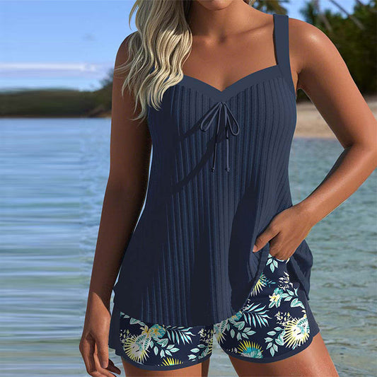 Laluna® | Tankini riscado com calções de praia em dois peças
