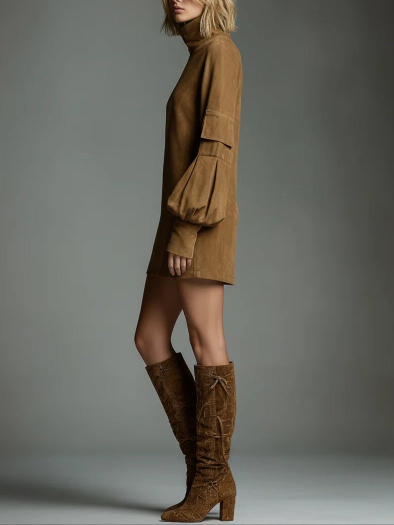Ariane | Mini-Robe Ampla em Suédine com Gola Alta