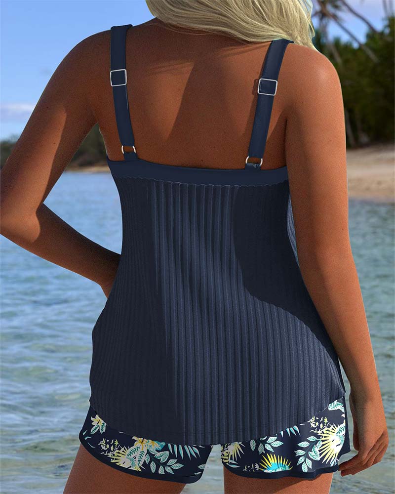 Laluna® | Tankini riscado com calções de praia em dois peças